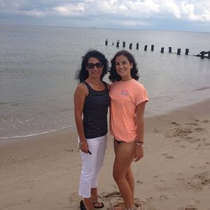 Meet your Posher, Denise